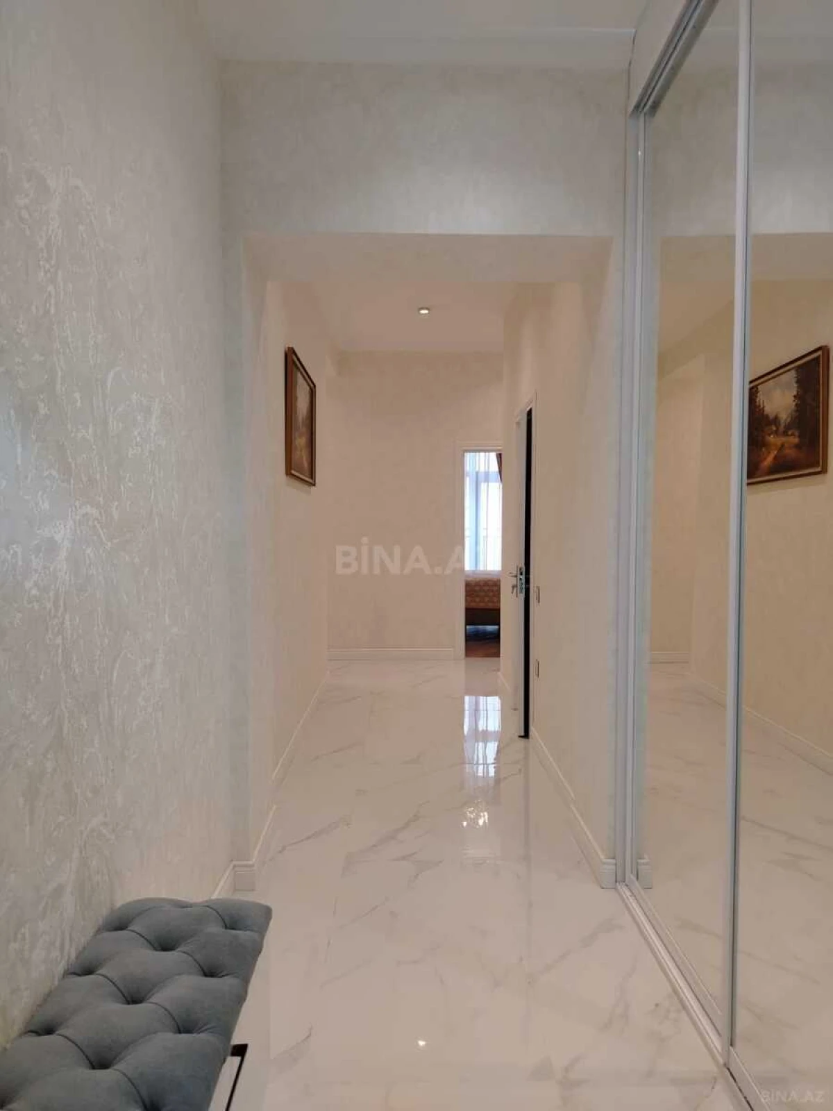 Satılır 3 otaqlı mənzil 102 m²