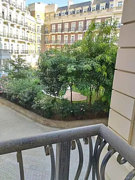 Satılır 3 otaqlı mənzil 112.4 m²