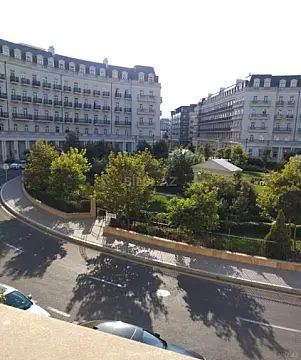 Satılır 3 otaqlı mənzil 112.4 m²