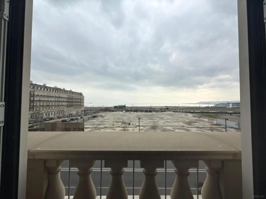 Satılır 3 otaqlı mənzil 112.4 m²