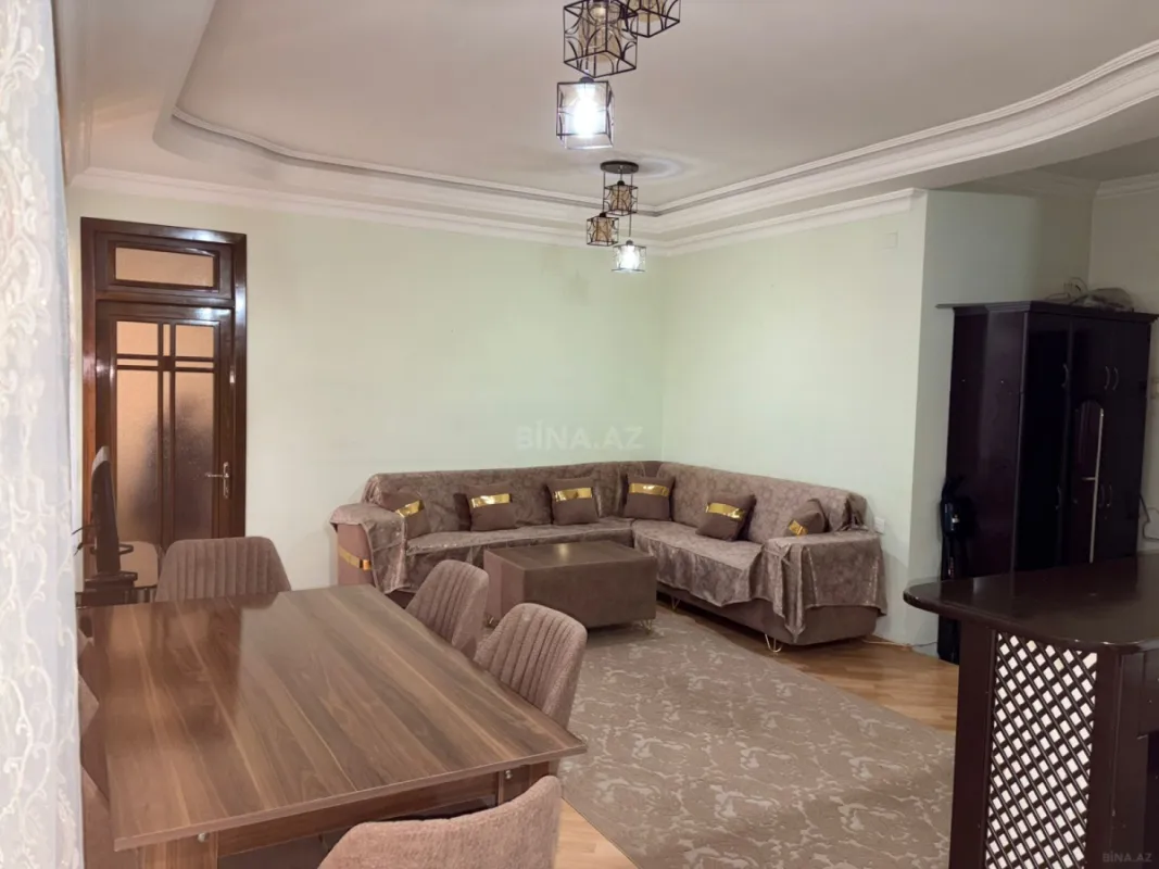 Kirayə verilir 2 otaqlı mənzil 75 m²