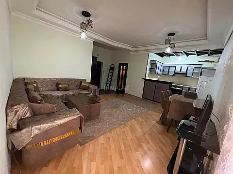 Kirayə verilir 2 otaqlı mənzil 75 m² — Bakı 2 otaq 75.00 m²