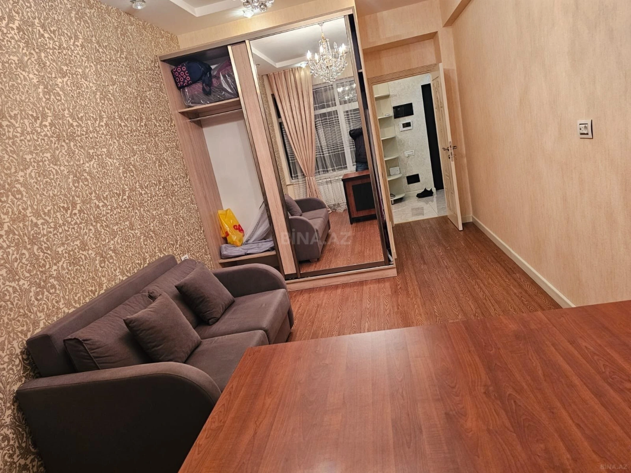 Kirayə verilir 3 otaqlı mənzil 110 m²