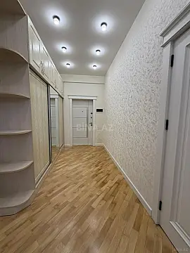 Satılır 3 otaqlı mənzil 106 m²