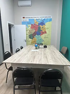 Kirayə verilir 2 otaqlı ofis 60 m²