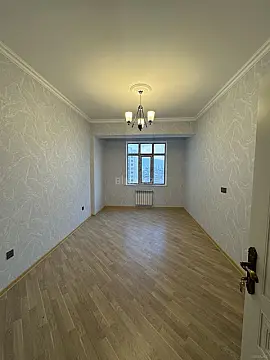 Satılır 2 otaqlı mənzil 80 m²