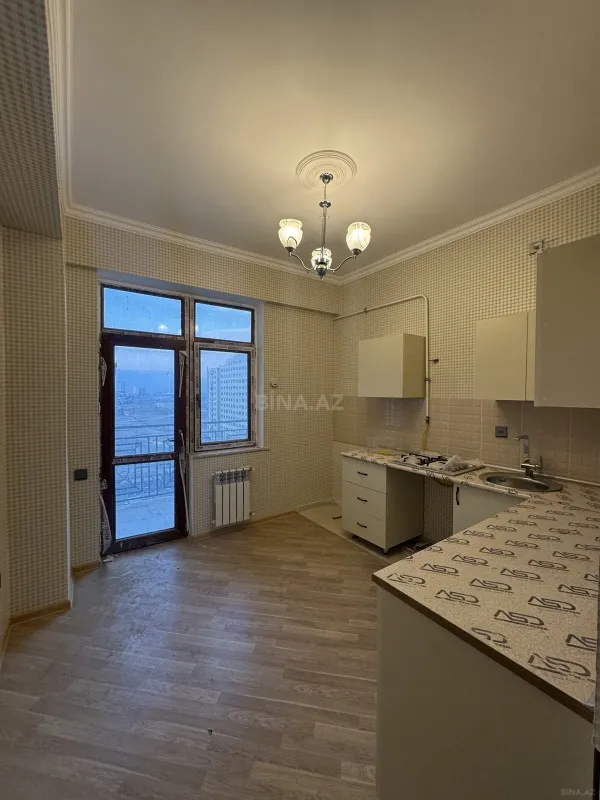 Satılır 2 otaqlı mənzil 80 m²