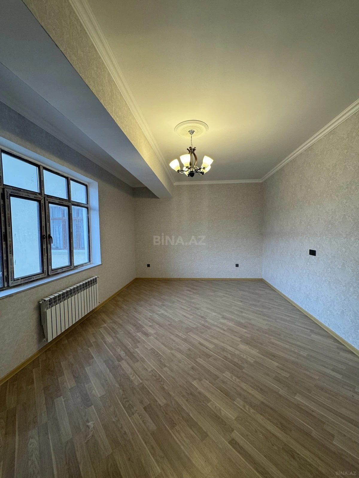 Satılır 2 otaqlı mənzil 80 m²
