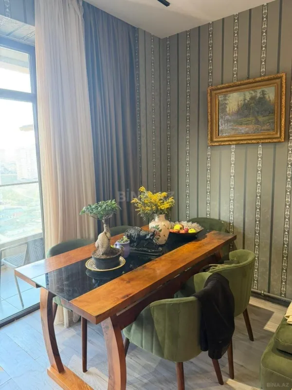 Satılır 2 otaqlı mənzil 66 m²