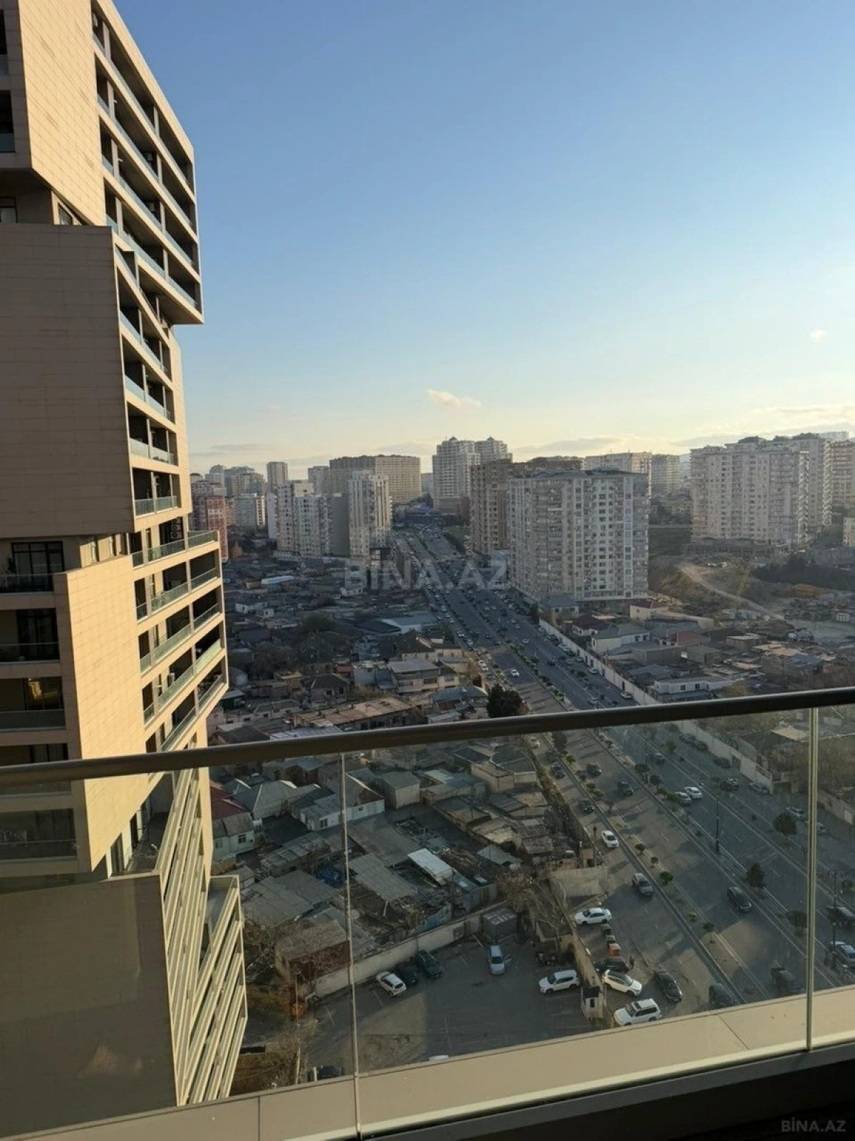Satılır 2 otaqlı mənzil 66 m²