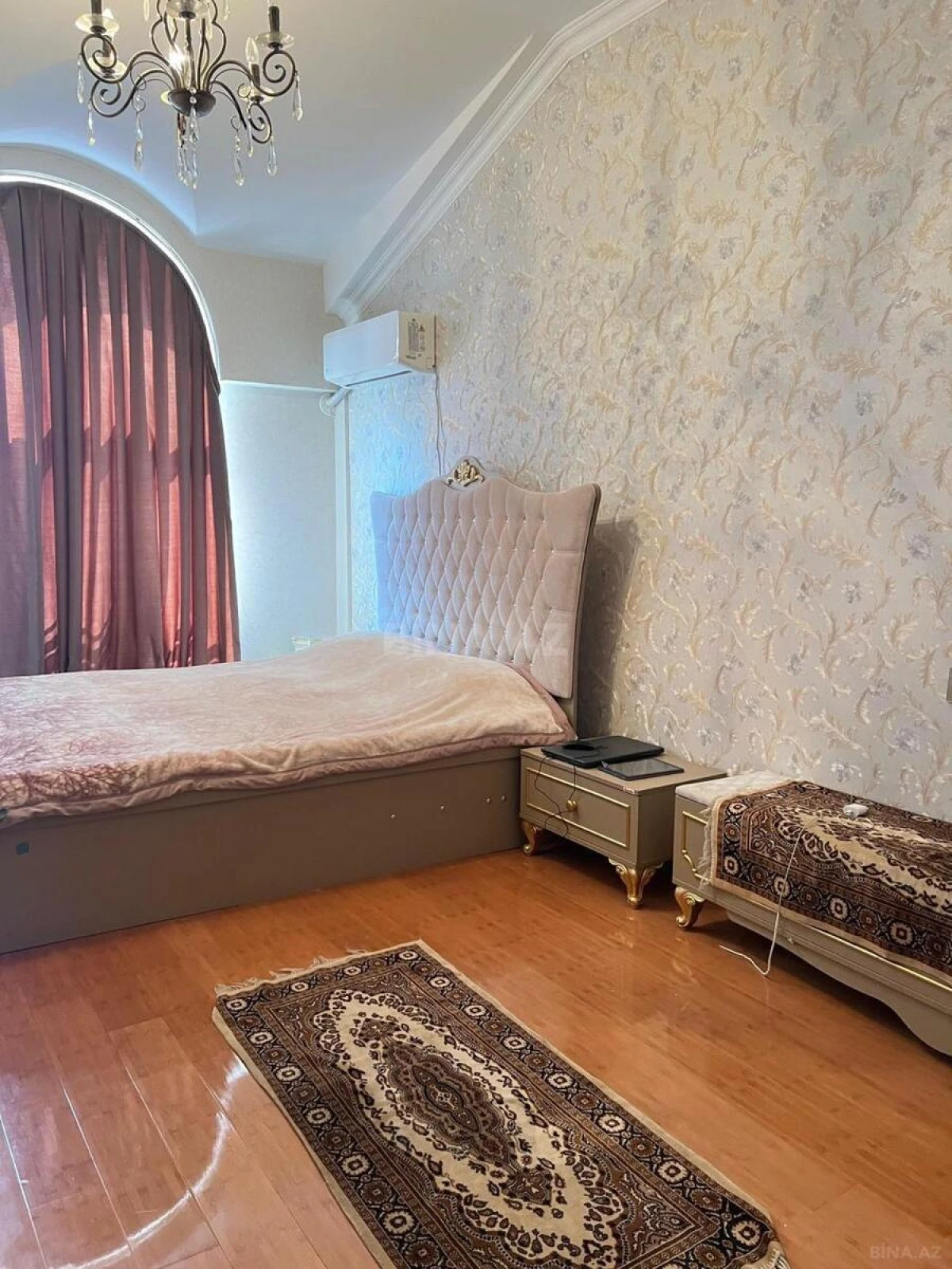 Kirayə verilir 2 otaqlı mənzil 65 m²