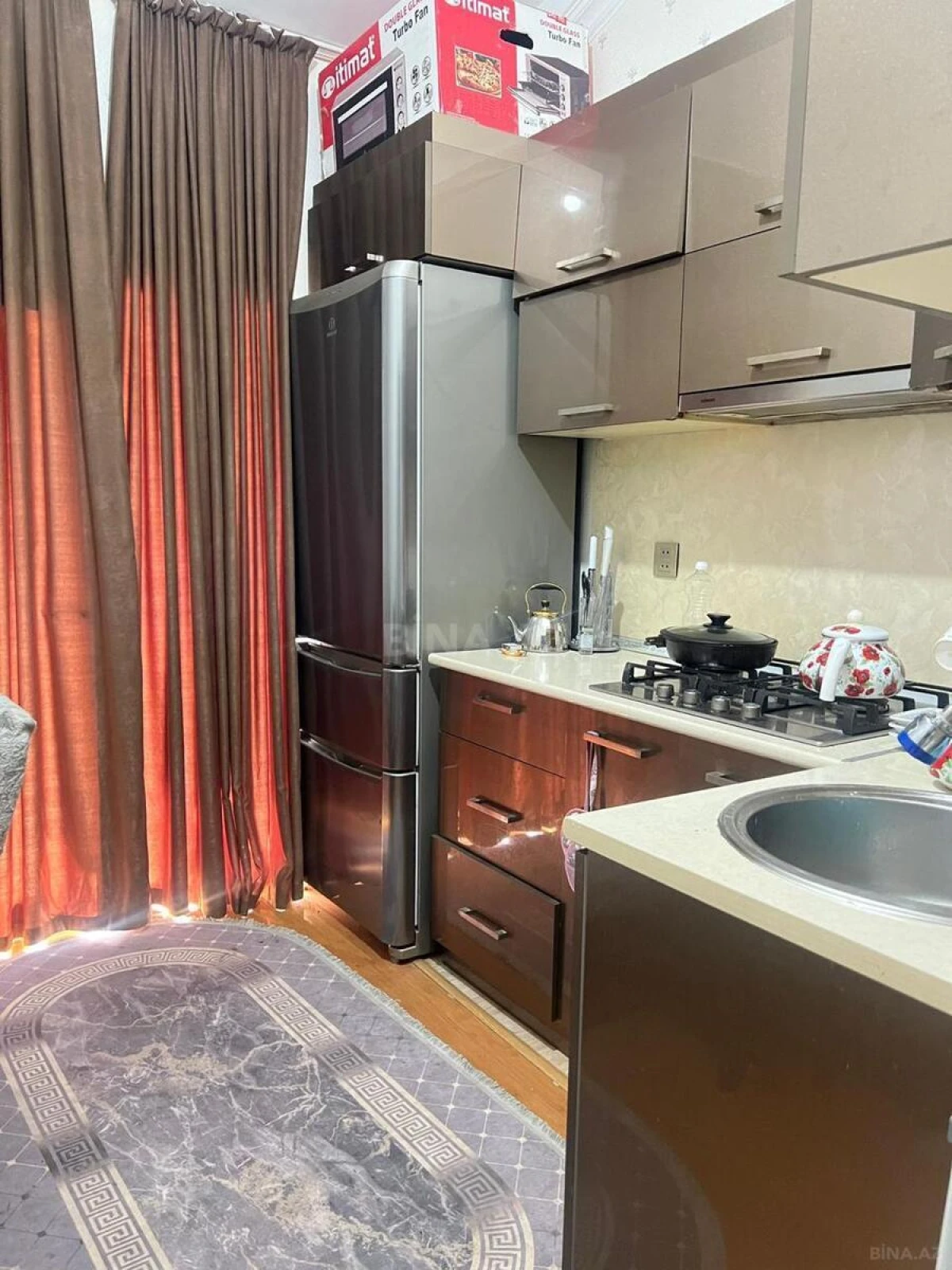 Kirayə verilir 2 otaqlı mənzil 65 m²