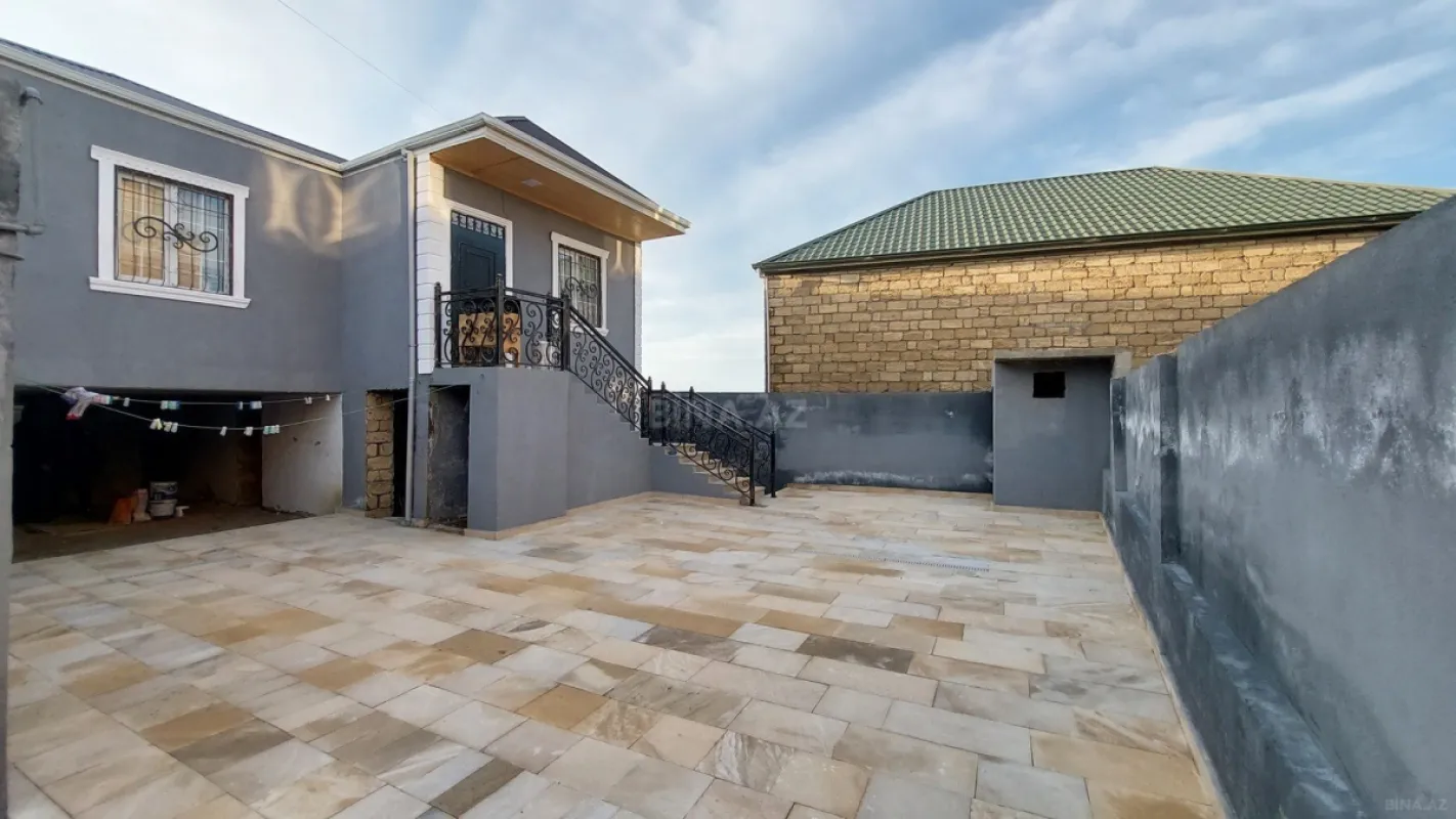 Satılır 3 otaqlı həyət evi 120 m²