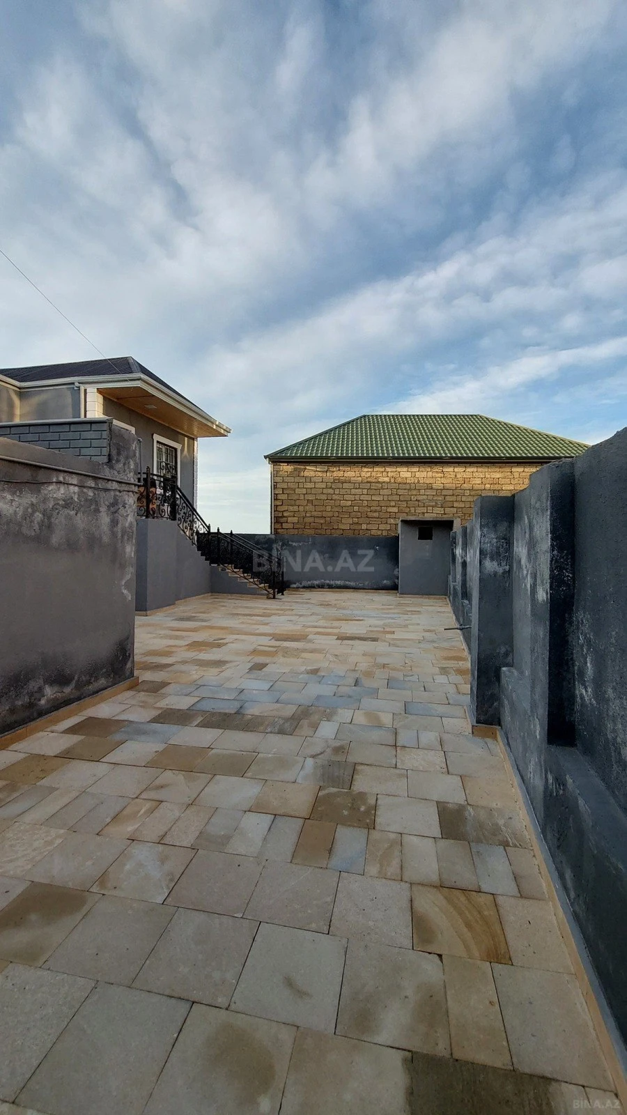 Satılır 3 otaqlı həyət evi 120 m²