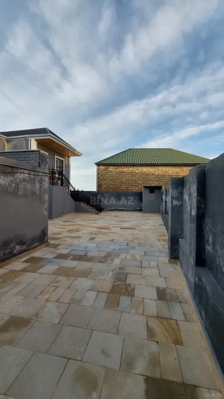 Satılır 3 otaqlı həyət evi 120 m²