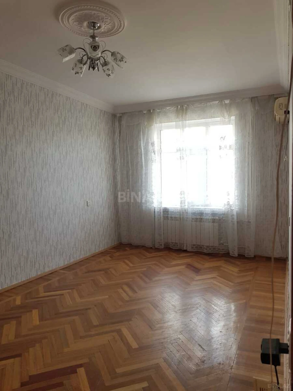 Kirayə verilir 2 otaqlı mənzil 55 m²