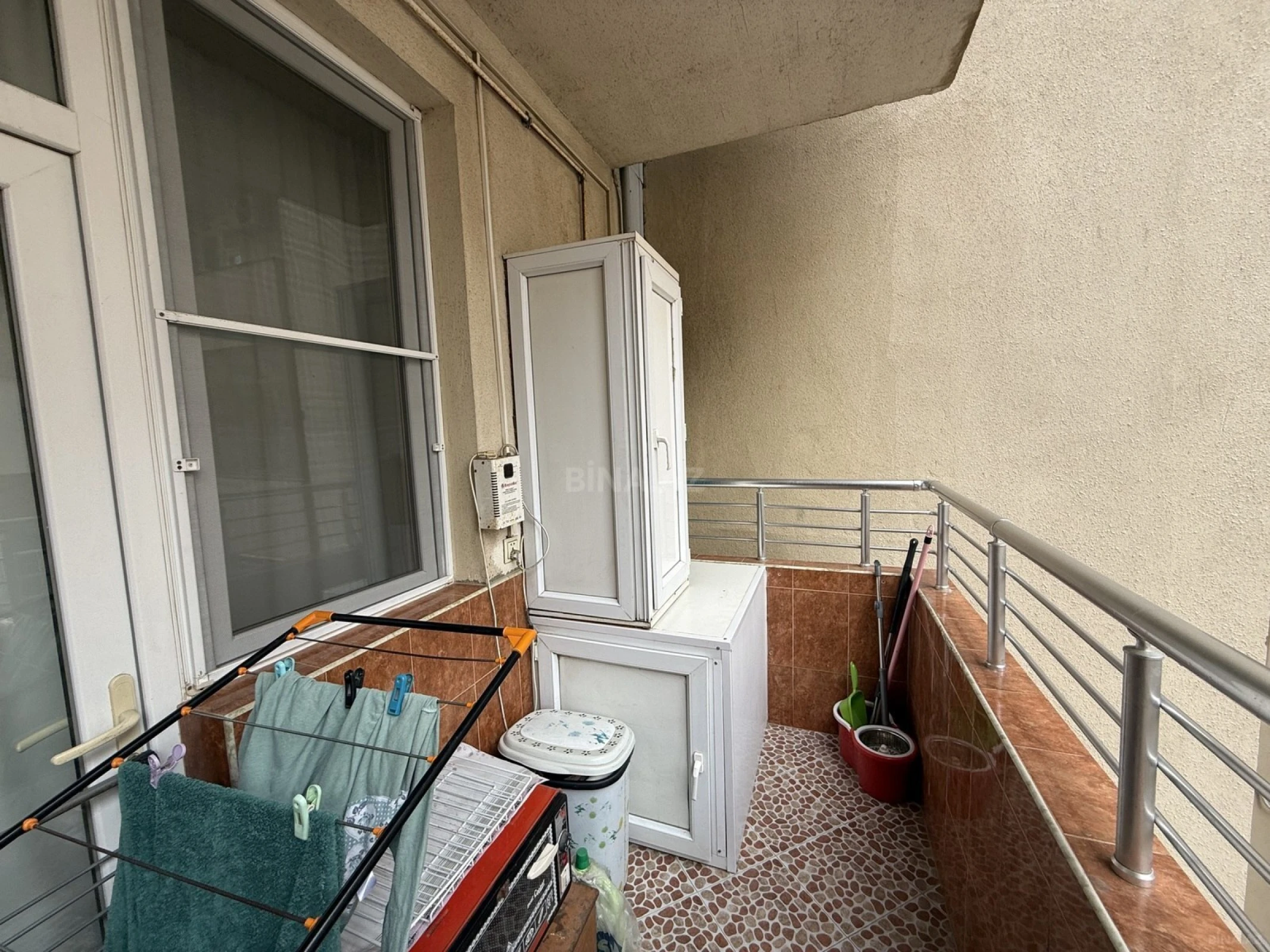 Satılır 2 otaqlı mənzil 88 m²