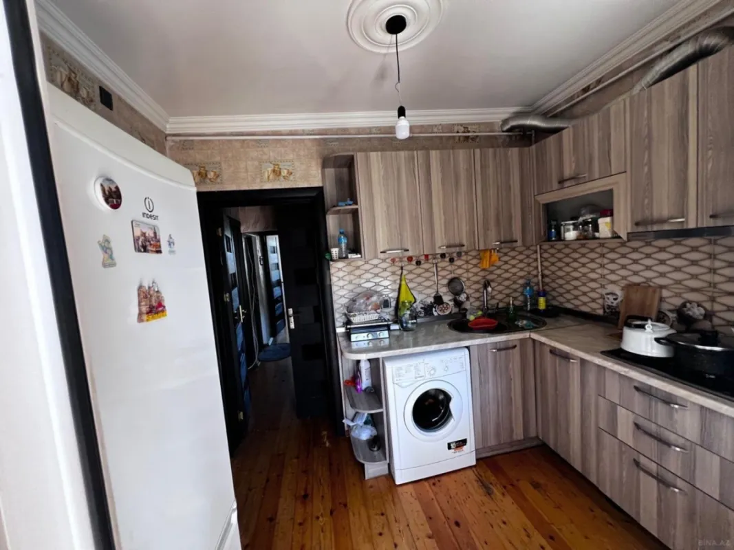 Satılır 2 otaqlı mənzil 65 m²