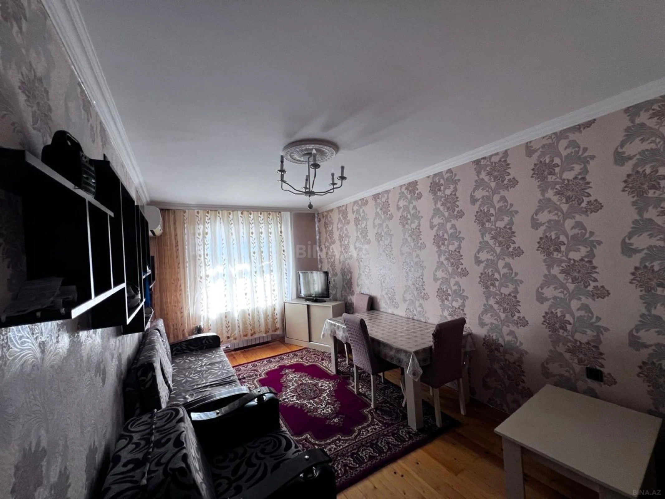 Satılır 2 otaqlı mənzil 65 m²