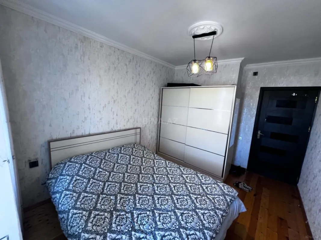 Satılır 2 otaqlı mənzil 65 m²