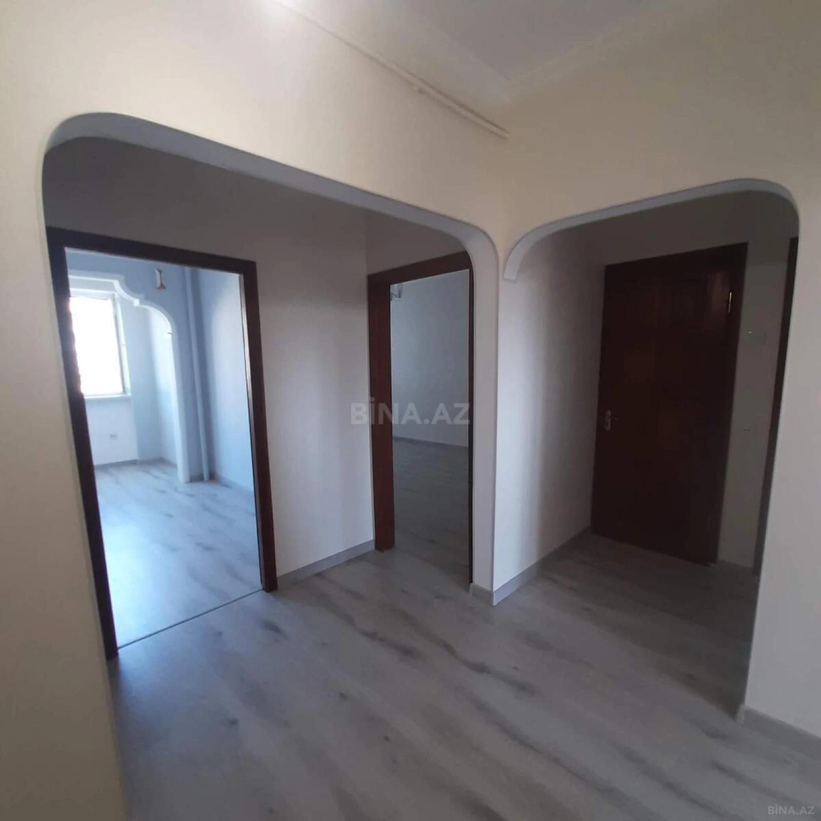 Satılır 3 otaqlı mənzil 70 m²
