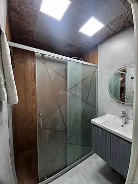 Satılır 4 otaqlı mənzil 120 m²