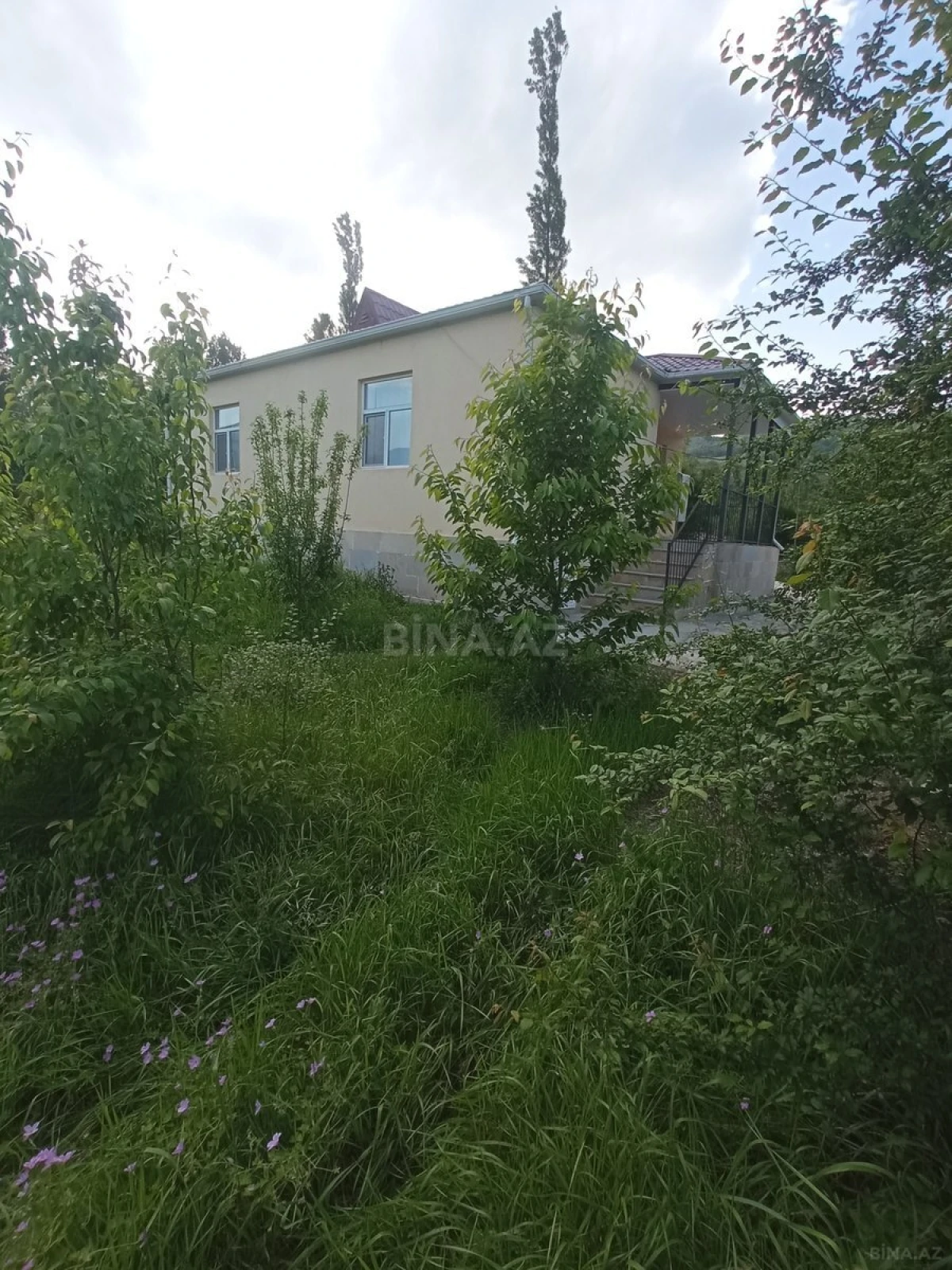 Kirayə verilir 3 otaqlı həyət evi 120 m²