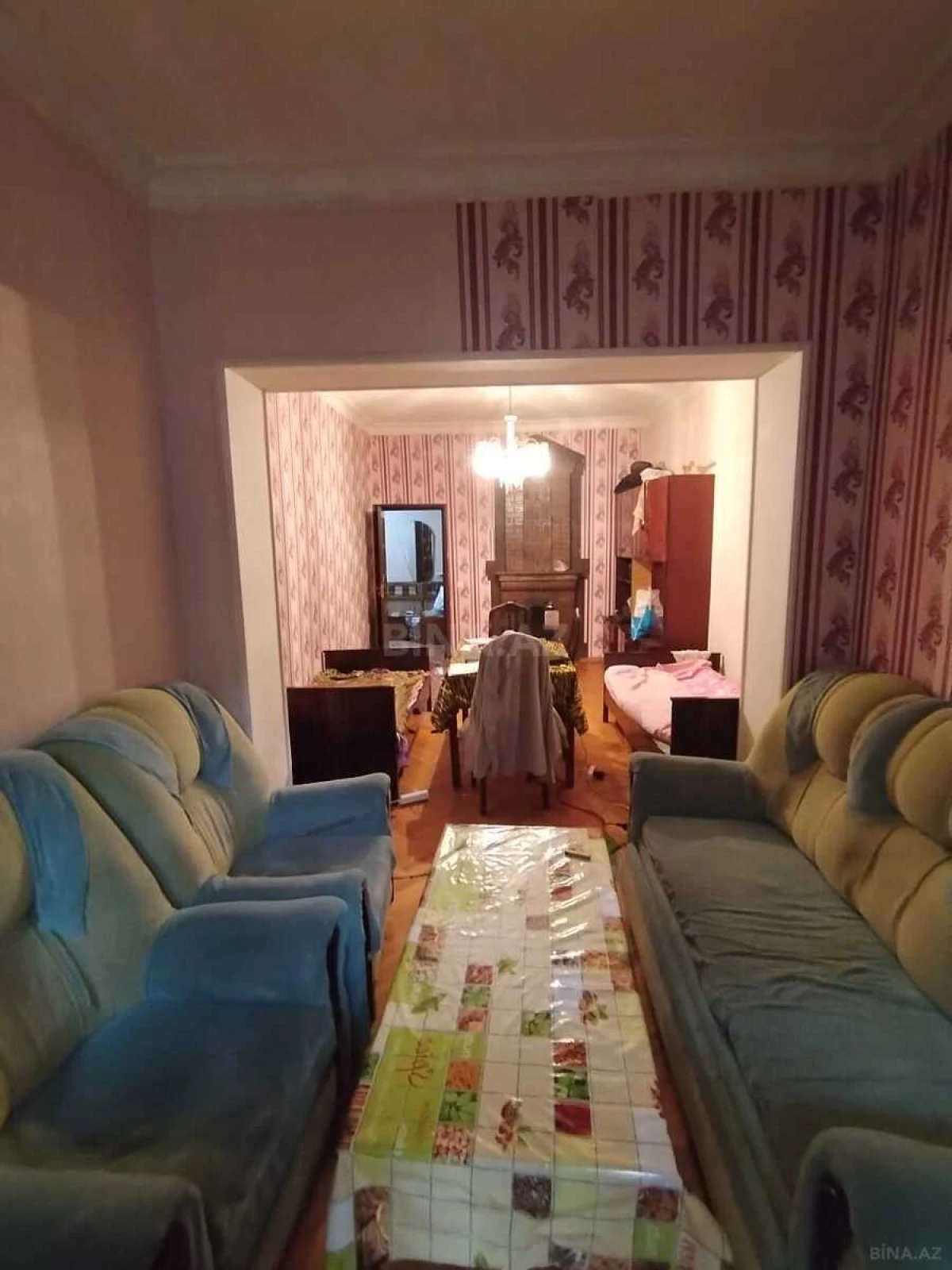 Kirayə verilir 4 otaqlı mənzil 172 m²