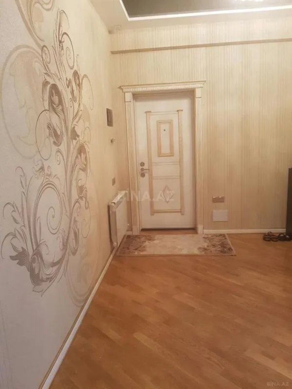 Kirayə verilir 2 otaqlı mənzil 87 m²