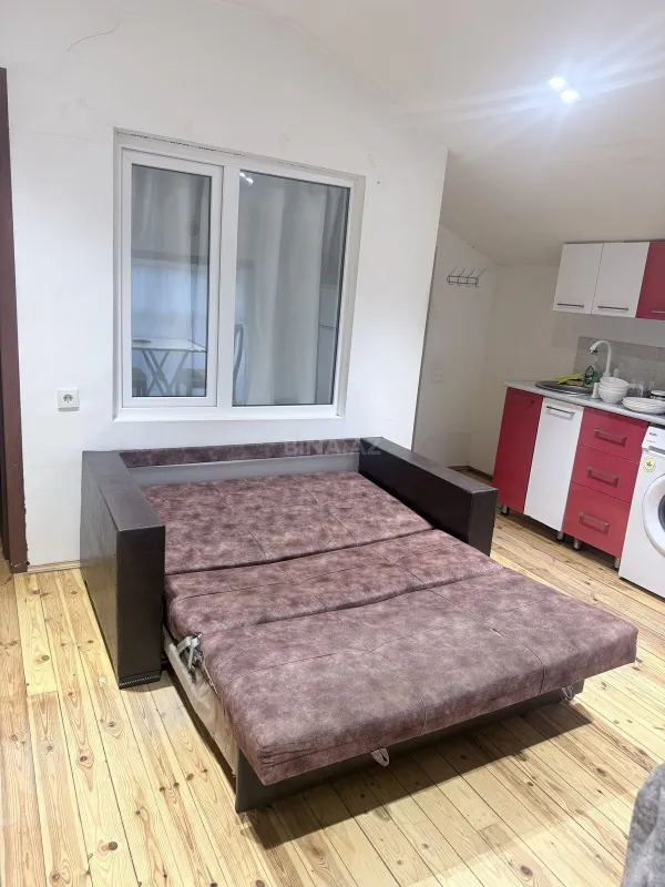 Kirayə verilir 2 otaqlı mənzil 40 m²