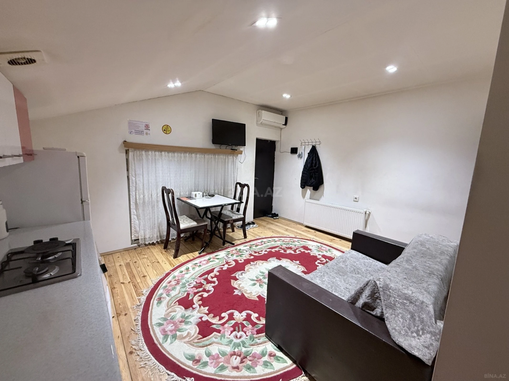 Kirayə verilir 2 otaqlı mənzil 40 m²