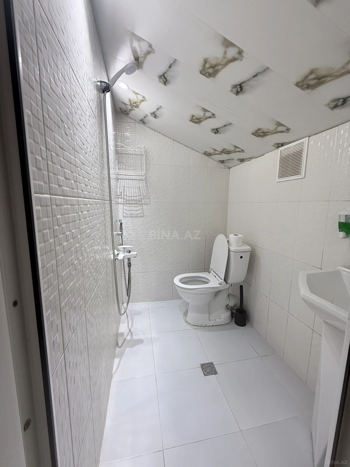 Kirayə verilir 2 otaqlı mənzil 40 m²