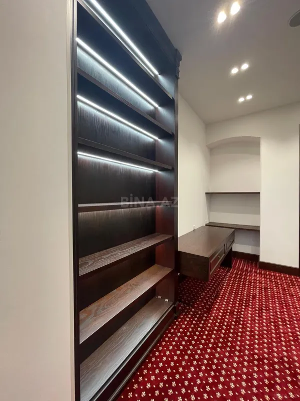 Satılır obyekt 100 m²