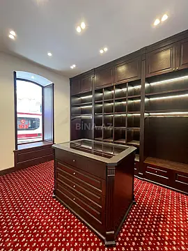 Satılır obyekt 100 m²