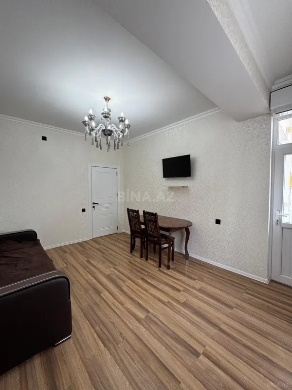 Satılır 2 otaqlı mənzil 60 m²