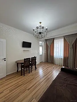 Satılır 2 otaqlı mənzil 60 m²