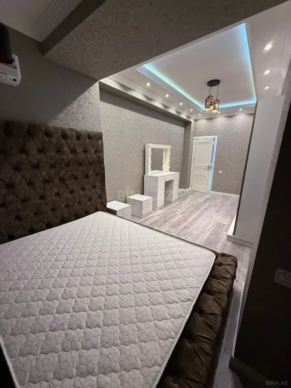 Kirayə verilir 2 otaqlı mənzil 80 m²