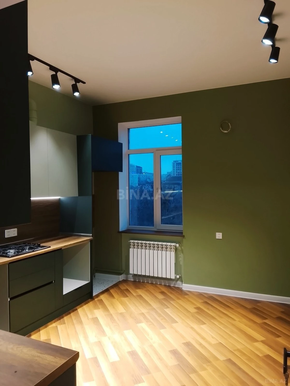 Satılır 2 otaqlı mənzil 60 m²