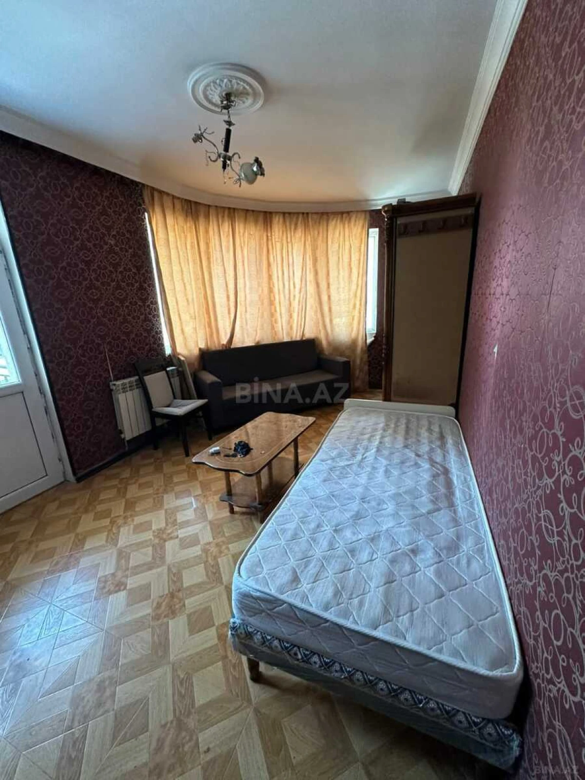 Kirayə verilir 2 otaqlı mənzil 95 m²
