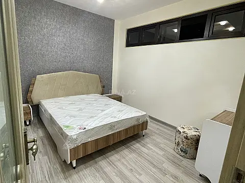 Kirayə verilir 3 otaqlı mənzil 107 m²