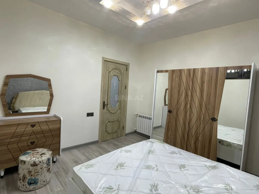 Kirayə verilir 3 otaqlı mənzil 107 m²