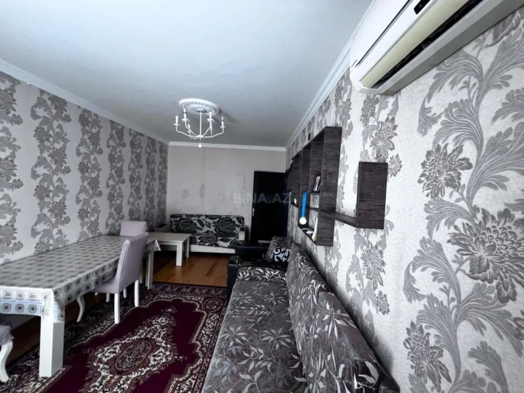 Satılır 2 otaqlı mənzil 60 m²