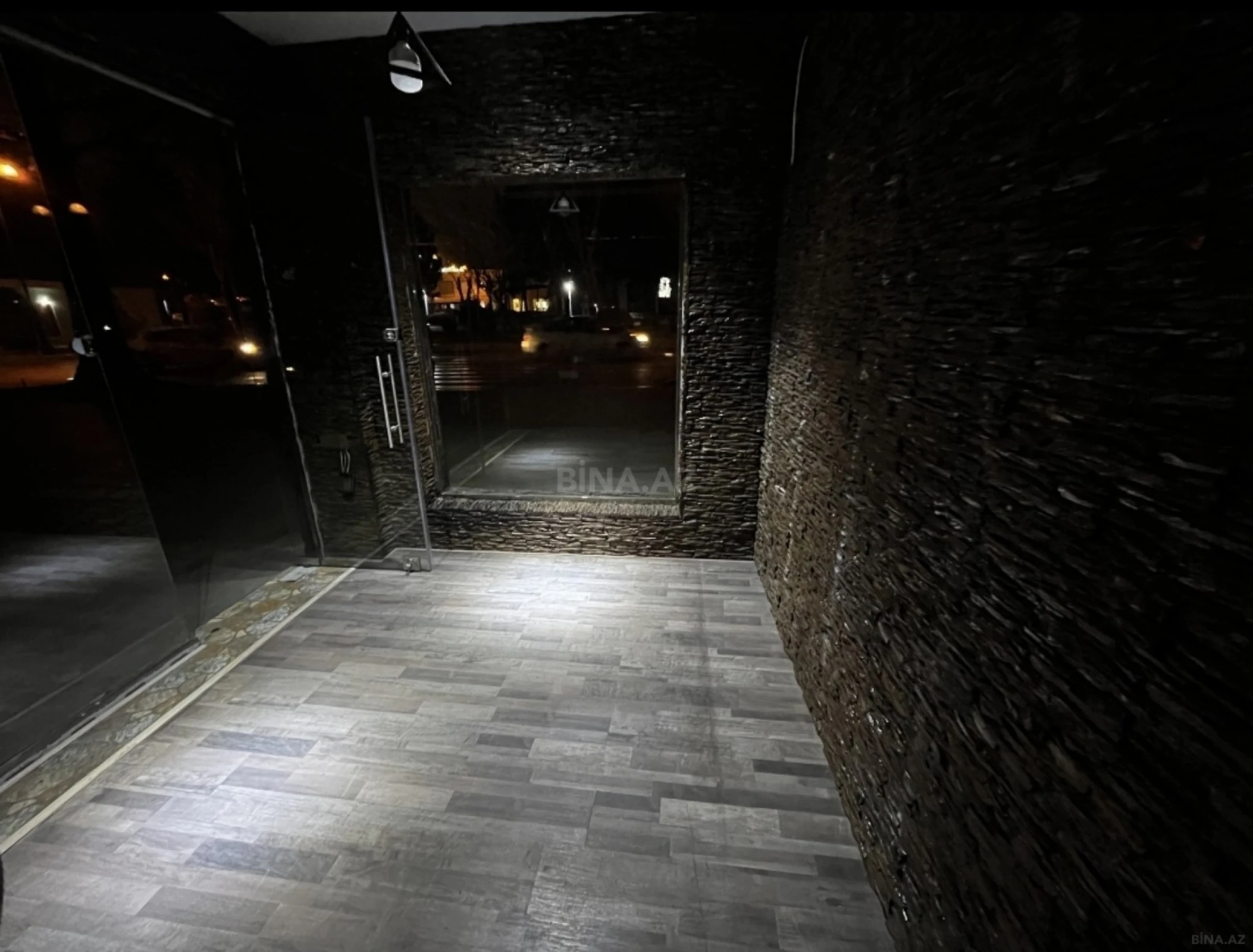 Kirayə verilir obyekt 15 m²