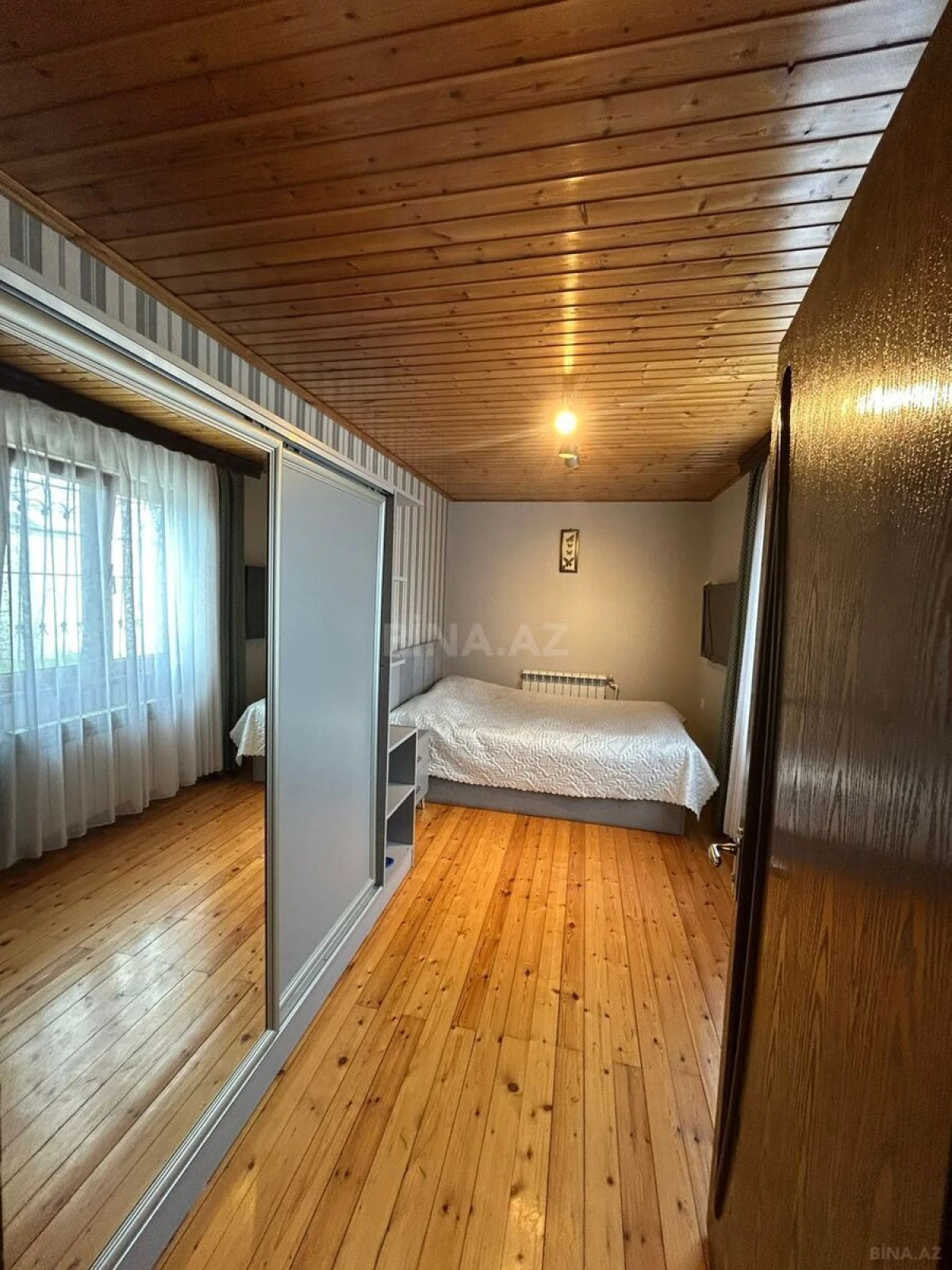 Satılır 4 otaqlı həyət evi 120 m²