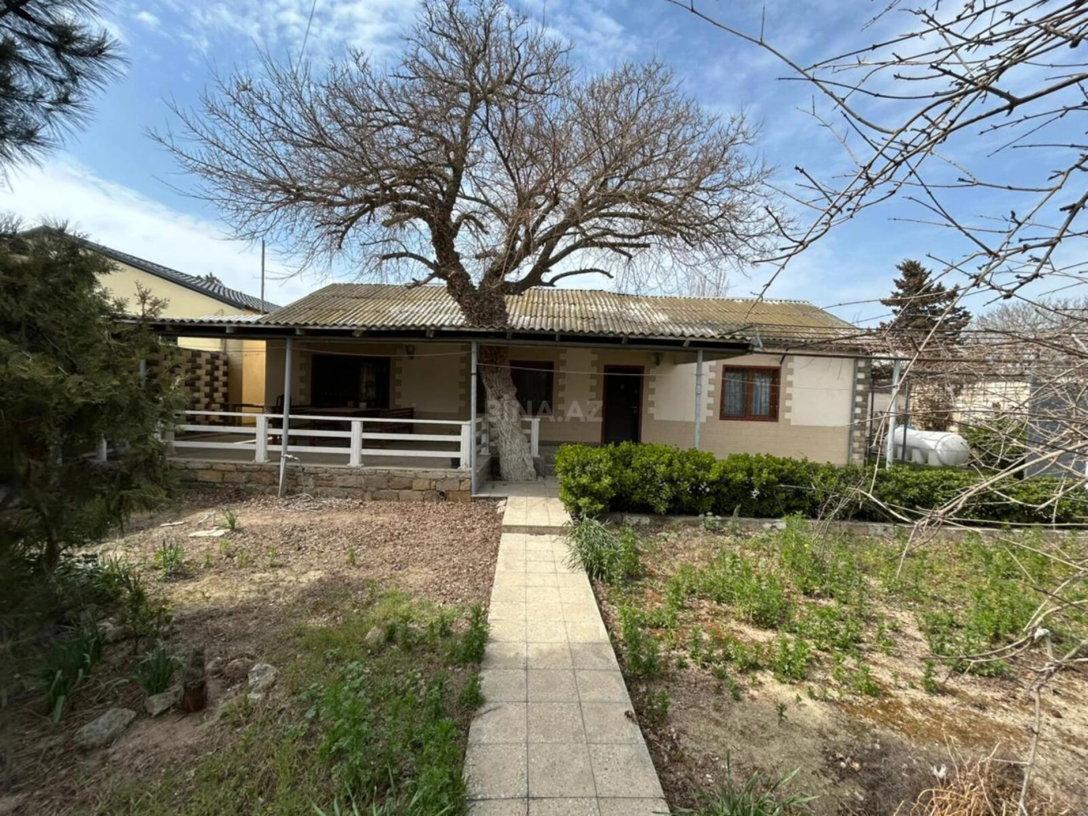 Satılır 4 otaqlı həyət evi 120 m²