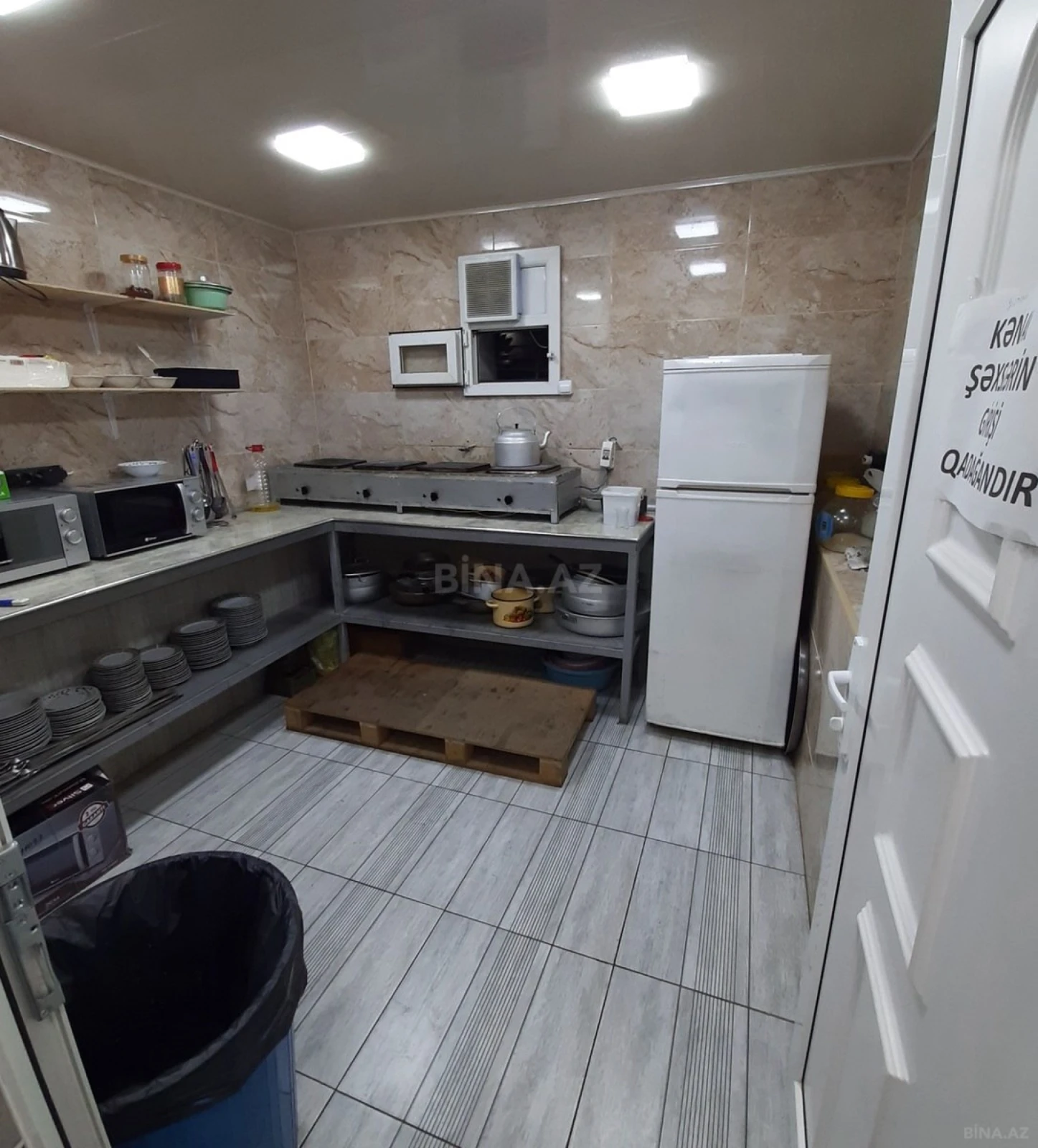 Kirayə verilir obyekt 60 m²