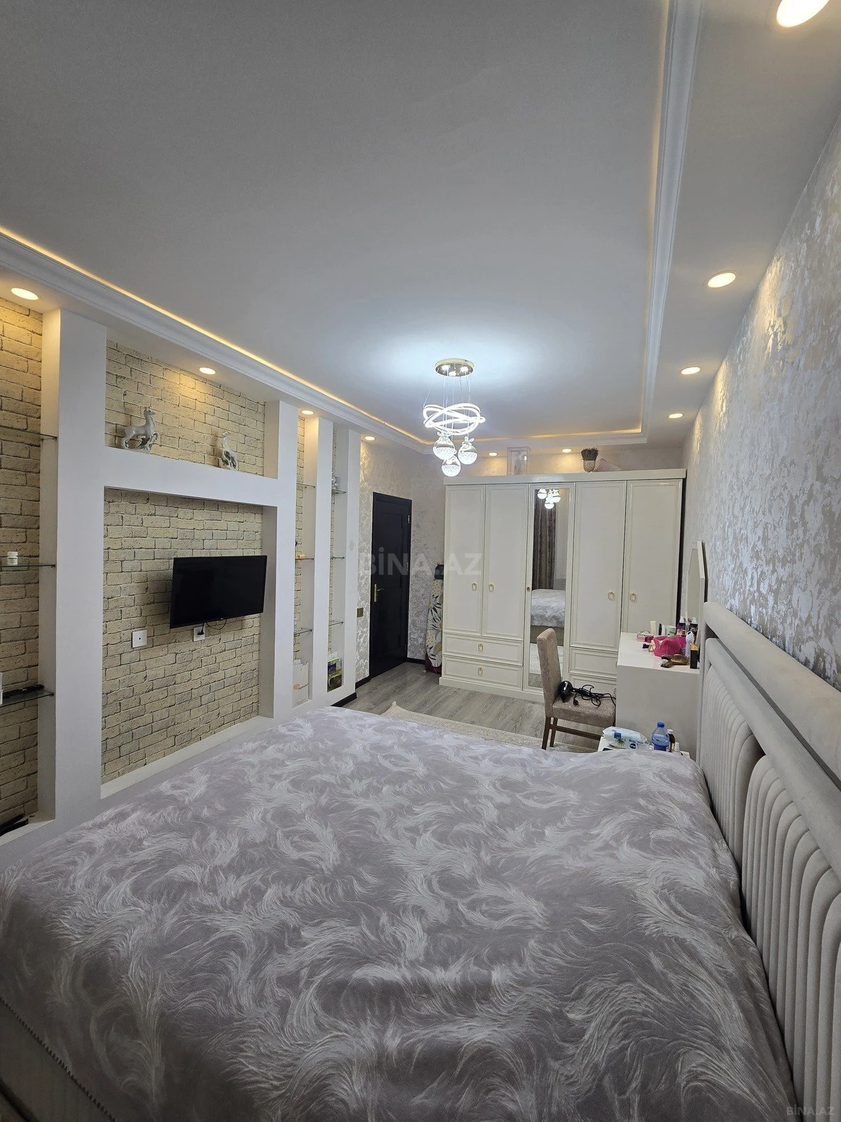 Satılır 3 otaqlı mənzil 80 m²