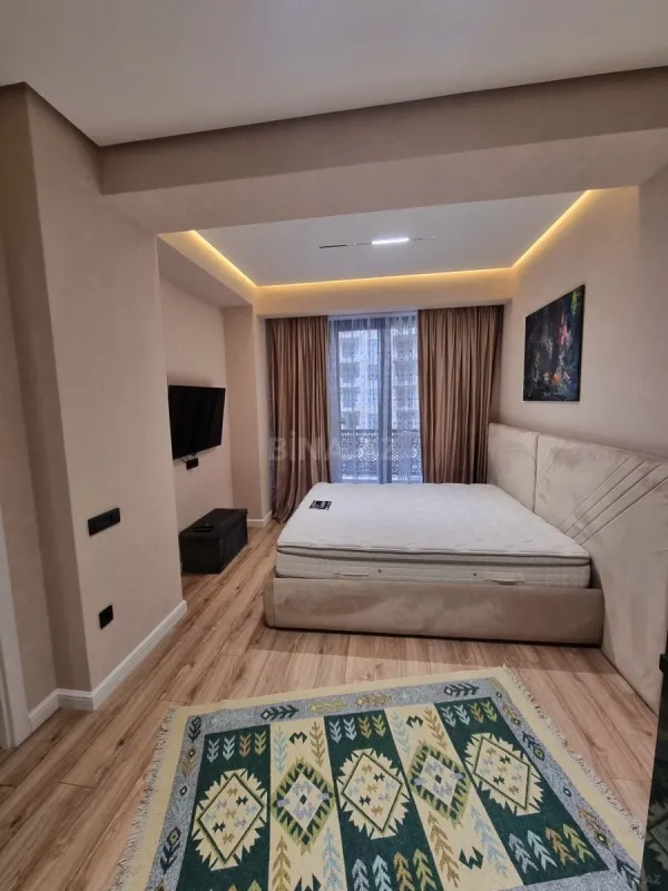 Kirayə verilir 2 otaqlı mənzil 80 m²