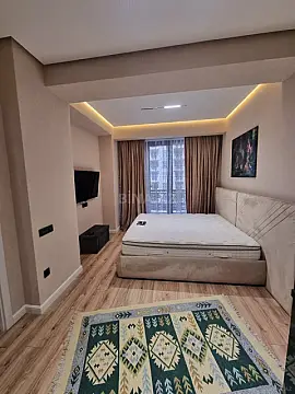 Kirayə verilir 2 otaqlı mənzil 80 m²