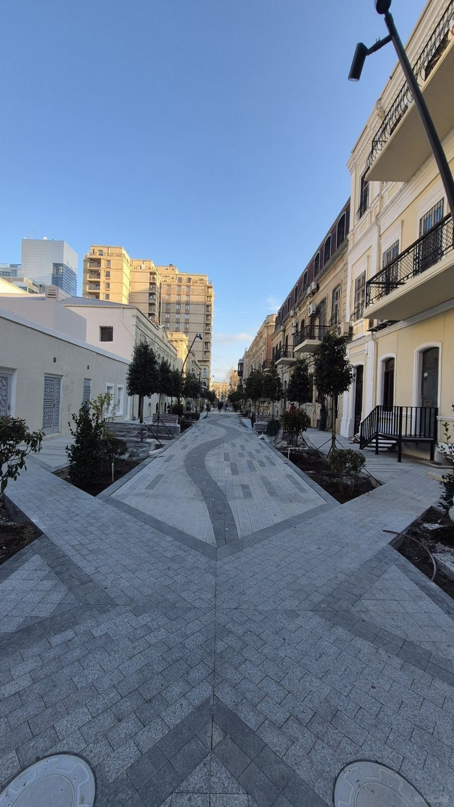 Satılır obyekt 60 m²